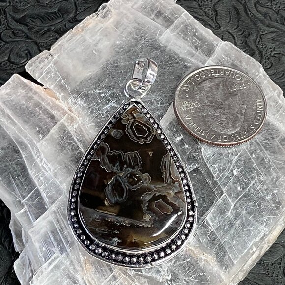 Stick Agate Pendant Stone Crystal Jewelry - Picture 7 of 8